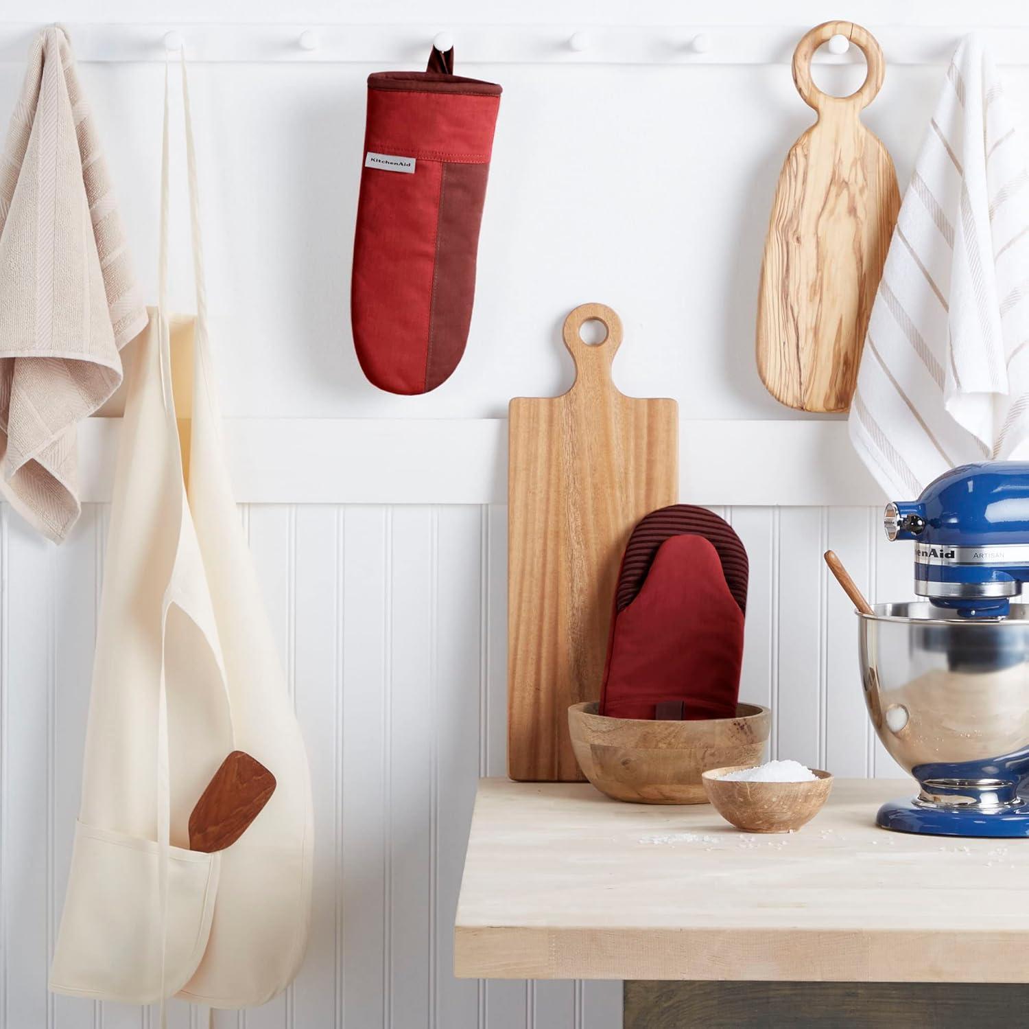 imageKitchenAid Beacon TwoTone NonSlip Oven Mitt Set MilkshakeBeige 575x13 2 PieceSmoked Paprika