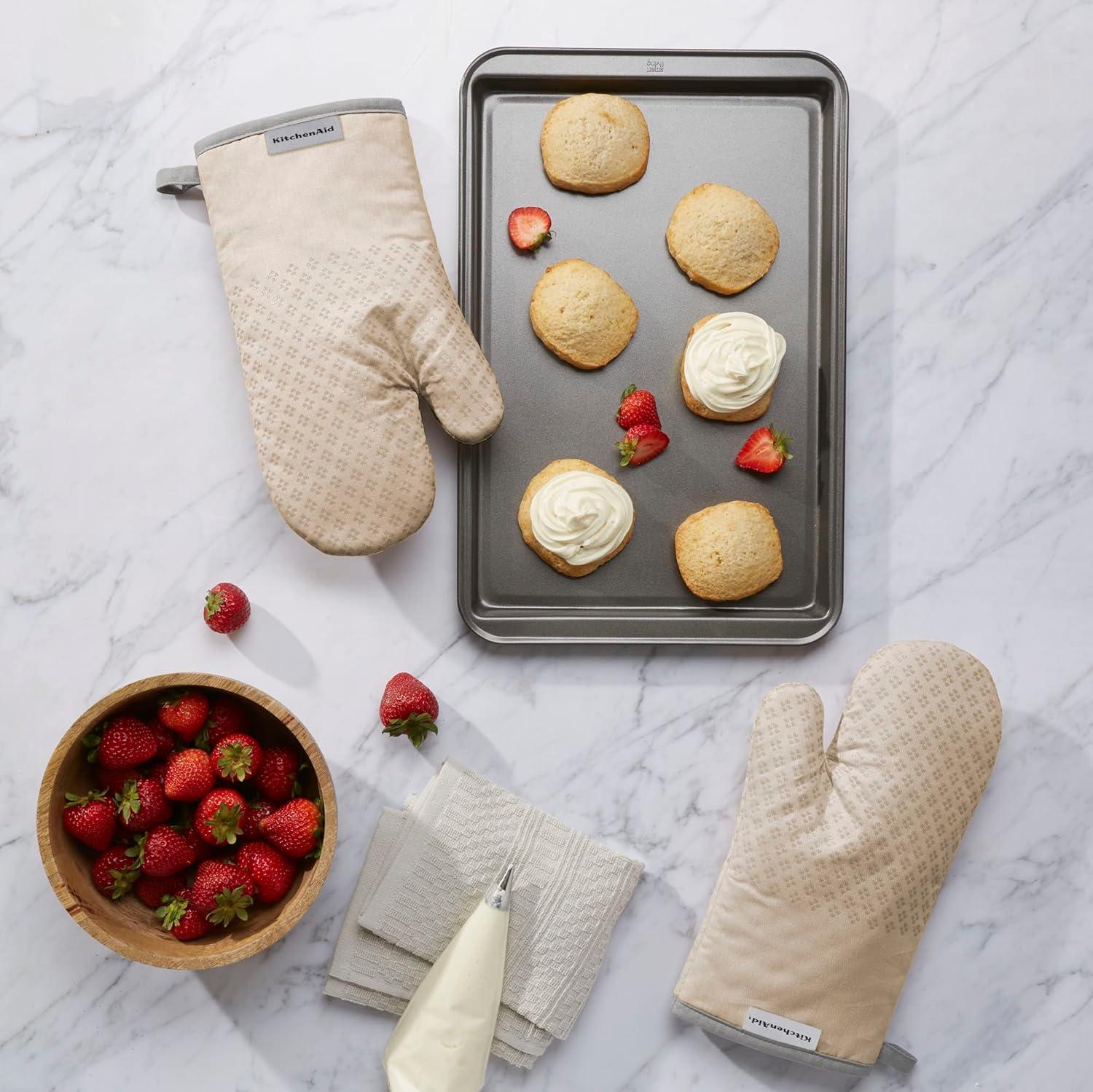 imageKitchenAid Asteroid Oven Mitt Set 7x125 Aqua Sky 2 PieceMilkshake Tan